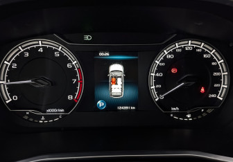 Подержанный автомобиль Geely Coolray 2022 года (16 фото)