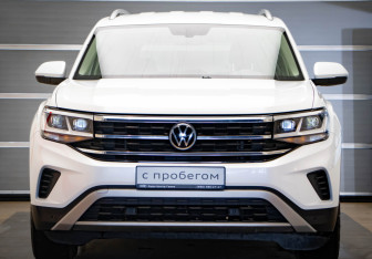 Подержанный автомобиль Volkswagen Teramont 2021 года (2 фото)