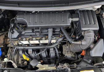 Подержанный автомобиль Kia Picanto 2011 года (9 фото)