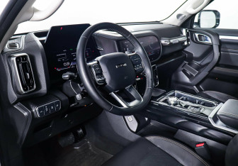 Подержанный автомобиль Haval Dargo 2022 года (10 фото)