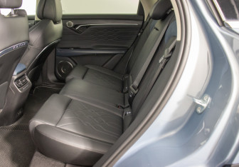 Подержанный автомобиль Voyah Free 2023 года (11 фото)