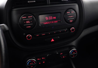 Подержанный автомобиль Kia Soul 2020 года (11 фото)