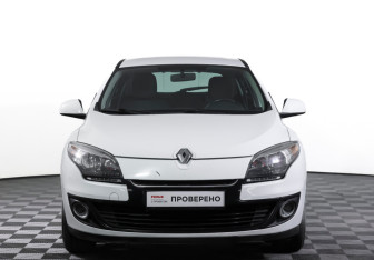 Подержанный автомобиль Renault Megane Hatchback 2012 года (2 фото)