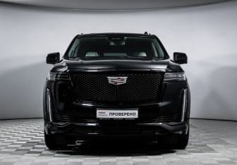 Подержанный автомобиль Cadillac Escalade Suv 2021 года (2 фото)