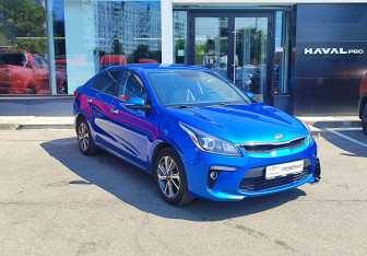 Подержанный автомобиль Kia Rio Sedan 2018 года (3 фото)