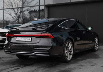 Подержанный автомобиль Audi A7 2020 года (4 фото)