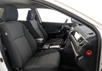 Подержанный автомобиль Toyota Camry Sedan 2015 года (24 фото)