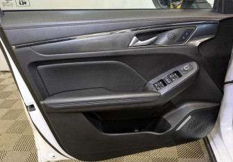 Подержанный автомобиль Haval Jolion 2024 года (19 фото)