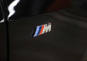 Подержанный автомобиль BMW X7 2021 года (34 фото)