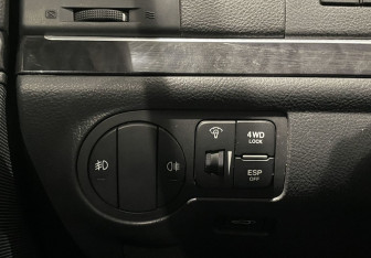 Подержанный автомобиль Hyundai ix55 2011 года (16 фото)