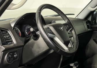 Подержанный автомобиль УАЗ Patriot 2021 года (13 фото)