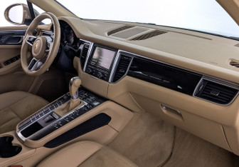 Подержанный автомобиль Porsche Macan 2014 года (13 фото)