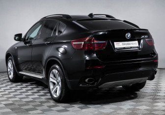 Подержанный автомобиль BMW X6 2010 года (7 фото)