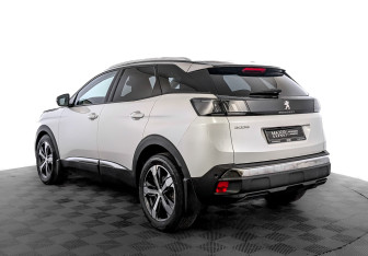 Подержанный автомобиль Peugeot 3008 2021 года (7 фото)
