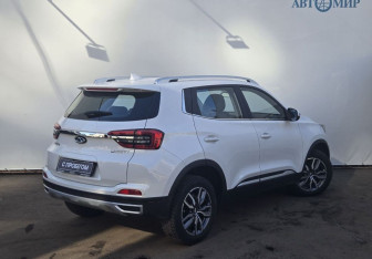 Подержанный автомобиль Chery Tiggo 4 2022 года (8 фото)