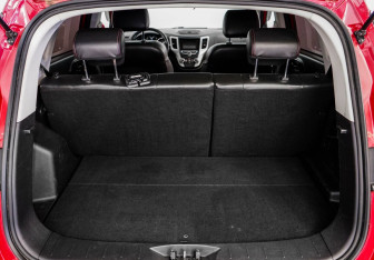 Подержанный автомобиль Changan CS35 2015 года (20 фото)