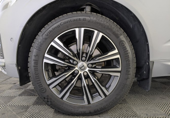 Подержанный автомобиль Volvo XC60 2021 года (12 фото)