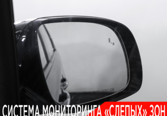 Подержанный автомобиль Kia Carnival 2019 года (26 фото)