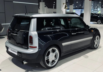 Подержанный автомобиль MINI Clubman Hatchback 2008 года (4 фото)