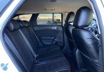 Подержанный автомобиль Kia Ceed Wagon 2019 года (21 фото)
