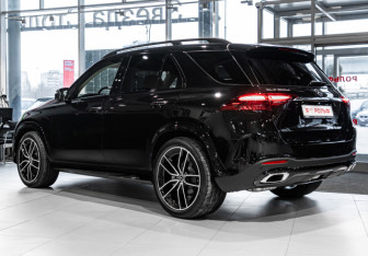 Новый Mercedes-Benz GLE 2025 (7 фото)