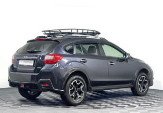 Подержанный автомобиль Subaru XV 2014 года (5 фото)