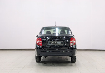 Подержанный автомобиль LADA (ВАЗ) Granta Sedan 2019 года (23 фото)