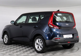 Подержанный автомобиль Kia Soul 2020 года (6 фото)