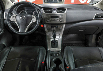 Подержанный автомобиль Nissan Sentra Sedan 2014 года (14 фото)