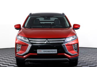 Подержанный автомобиль Mitsubishi Eclipse Cross 2018 года (2 фото)