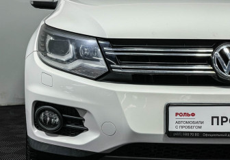 Подержанный автомобиль Volkswagen Tiguan 2012 года (14 фото)