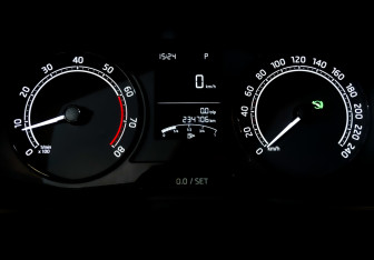 Подержанный автомобиль Skoda Rapid Liftback 2021 года (12 фото)