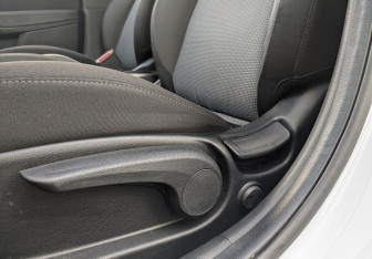 Подержанный автомобиль Hyundai Solaris Sedan 2021 года (21 фото)