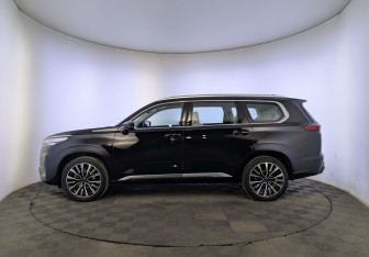 Подержанный автомобиль Exeed VX 2023 года (8 фото)