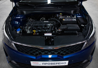 Подержанный автомобиль Kia Rio Sedan 2021 года (9 фото)