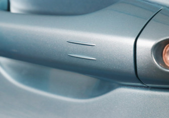 Подержанный автомобиль Geely Coolray 2023 года (17 фото)