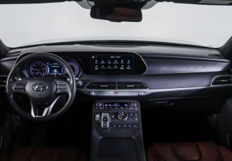 Подержанный автомобиль Hyundai Palisade 2021 года (17 фото)