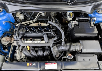 Подержанный автомобиль Kia Rio Hatchback 2019 года (9 фото)