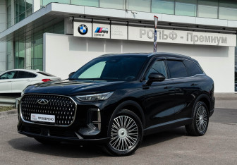 Подержанный автомобиль Chery Tiggo 9 2025 года (1 фото)