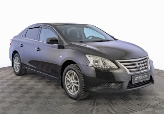Подержанный автомобиль Nissan Sentra Sedan 2014 года (3 фото)
