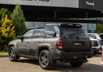 Подержанный автомобиль Chevrolet TrailBlazer 2007 года (5 фото)