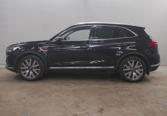 Подержанный автомобиль Hongqi HS5 2024 года (8 фото)