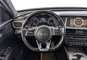 Подержанный автомобиль Kia Optima Sedan 2018 года (22 фото)