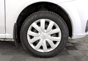 Подержанный автомобиль LADA (ВАЗ) Largus Wagon 2021 года (18 фото)