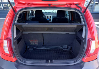 Подержанный автомобиль Hyundai Getz 2009 года (10 фото)