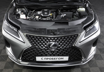Подержанный автомобиль Lexus RX 2020 года (9 фото)