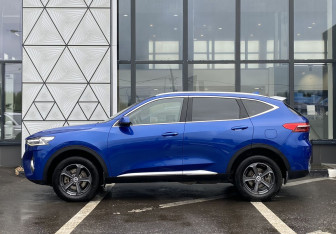 Подержанный автомобиль Haval F7 2022 года (8 фото)