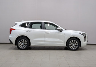 Подержанный автомобиль Haval Jolion 2023 года (21 фото)