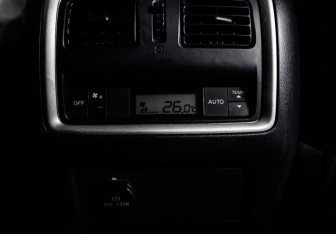 Подержанный автомобиль Infiniti QX60 2019 года (16 фото)