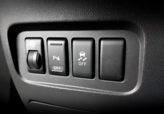 Подержанный автомобиль Renault Koleos 2013 года (28 фото)